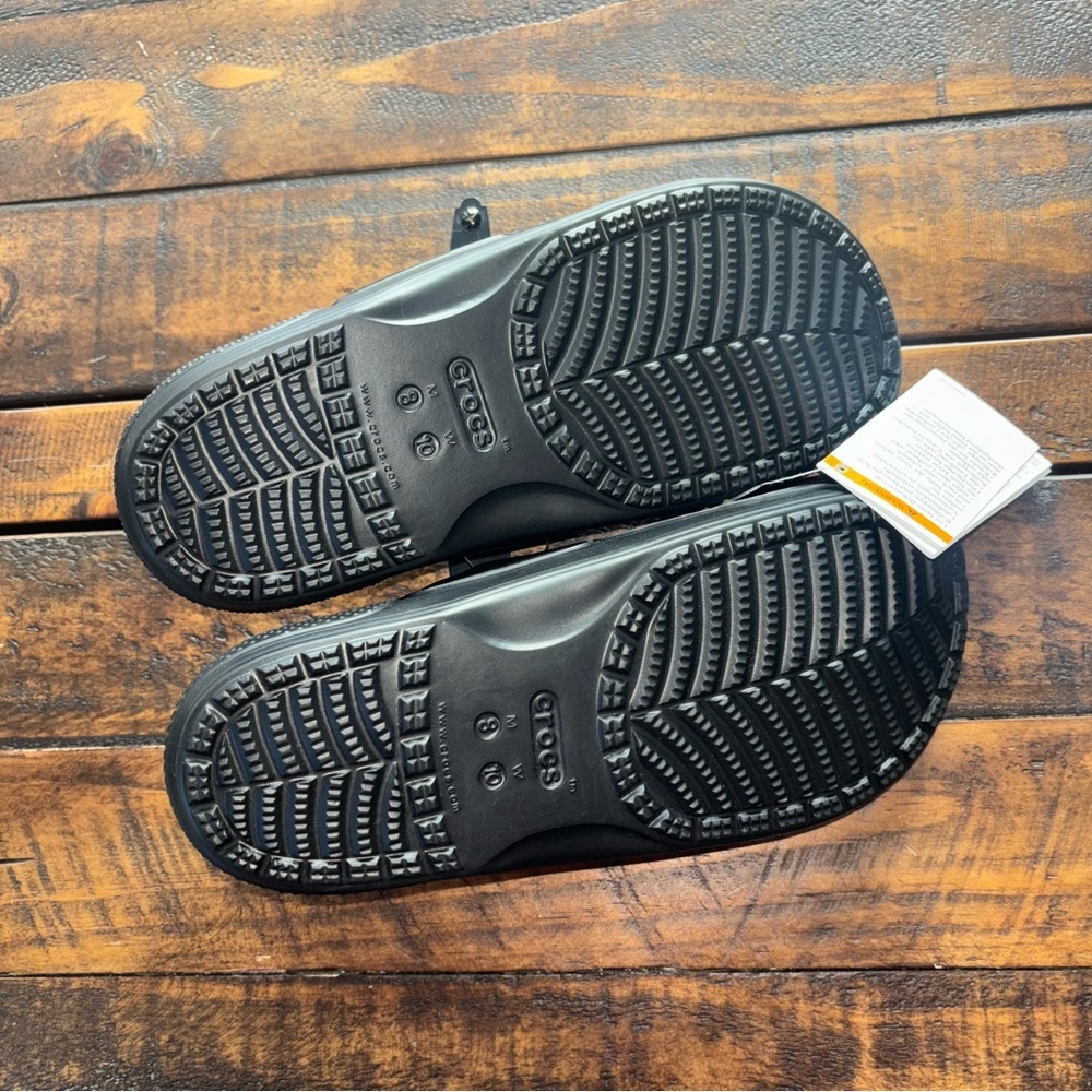 Crocs Adult Classic Sandal Sz 7 or 10 NWT - Picture 8 of 11